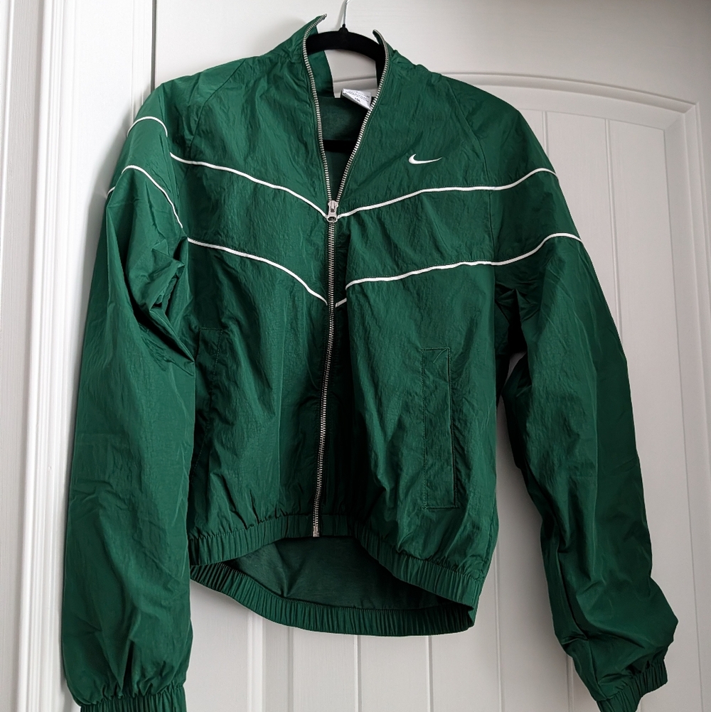 Nike Green Windbreaker Jacket with White Piping